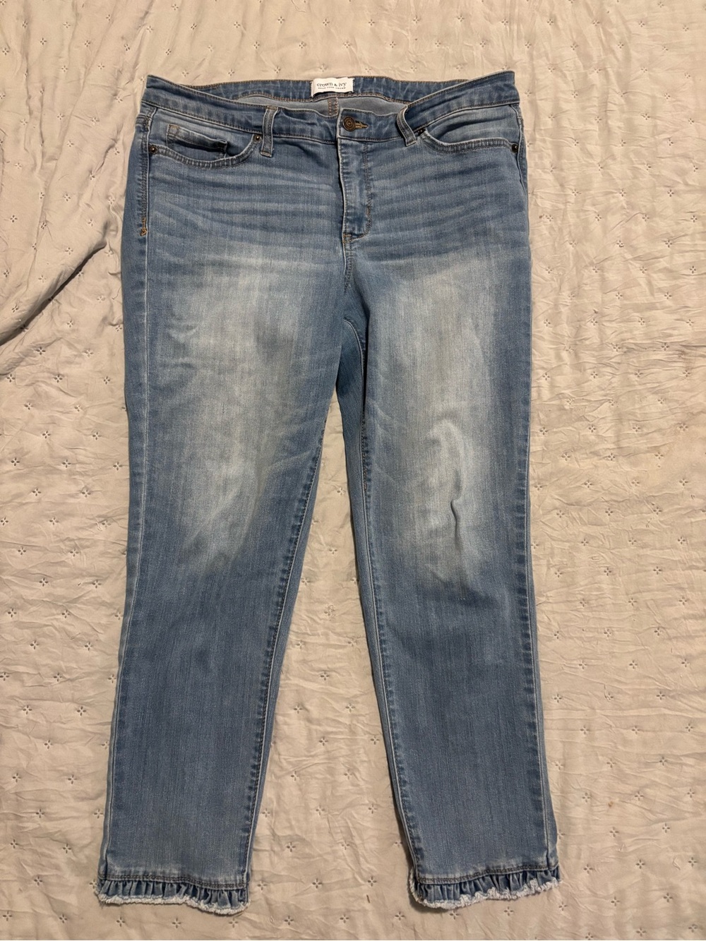 crown & ivy Light Blue Ankle Crop Jeans